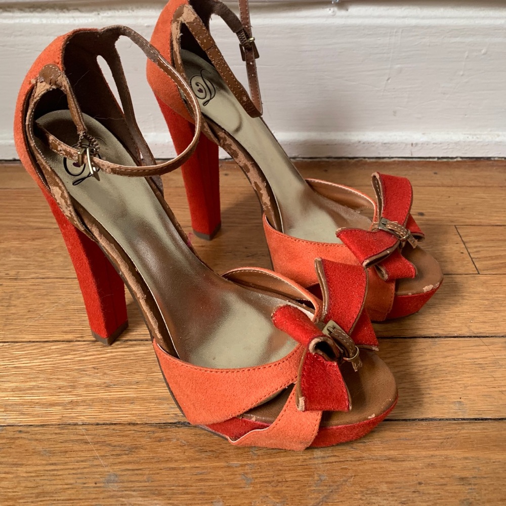 1970's Style Suede Platform Shoes size 8.5